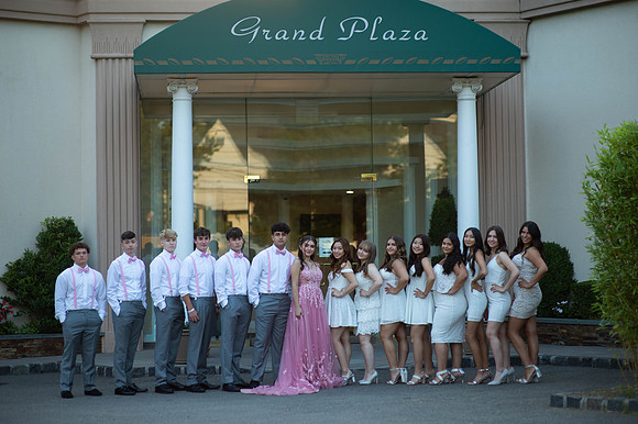 Aislinn's Sweet 16-264