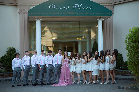 Aislinn's Sweet 16-279
