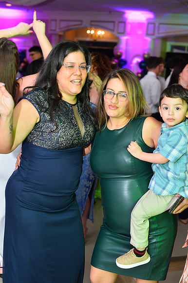 JADA1604062025_0460