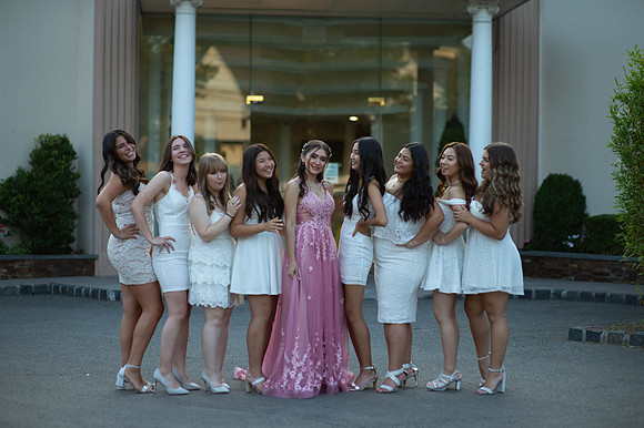 Aislinn's Sweet 16-357