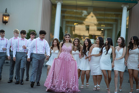 Aislinn's Sweet 16-298