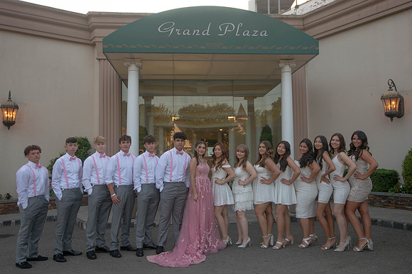 Aislinn's Sweet 16-252