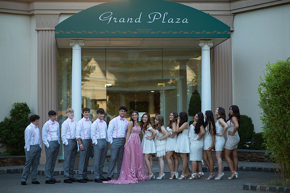 Aislinn's Sweet 16-275