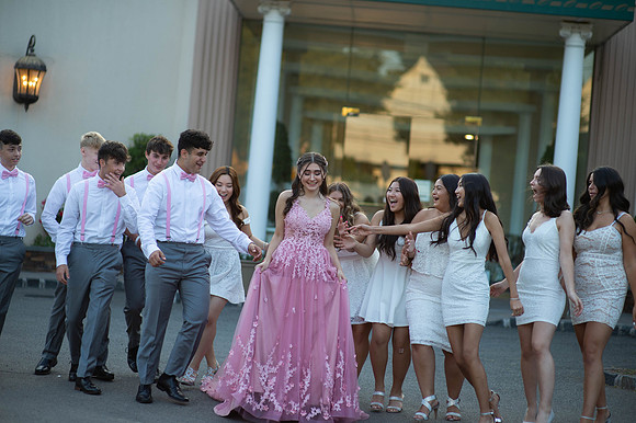Aislinn's Sweet 16-299