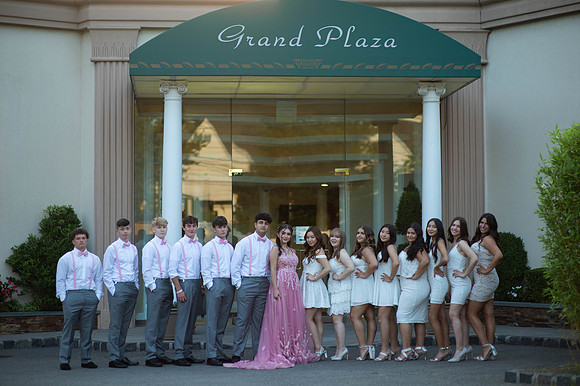 Aislinn's Sweet 16-268