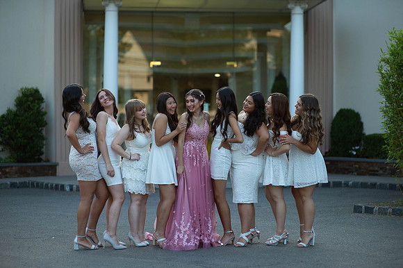 Aislinn's Sweet 16-350
