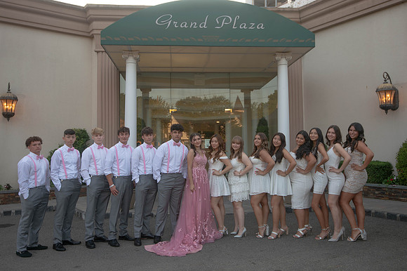 Aislinn's Sweet 16-257