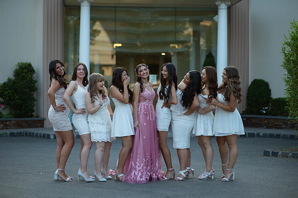 Aislinn's Sweet 16-353
